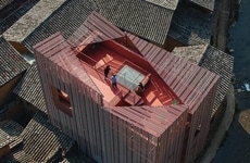 Color-Shifting Art Museums