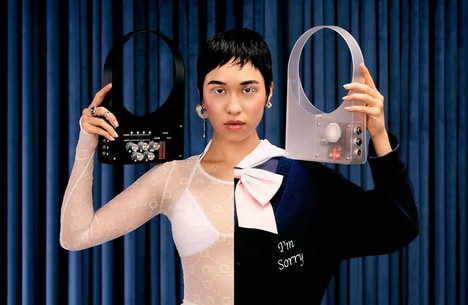 Technologically Enhanced Electronic Handbags