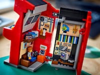 Nostalgic Arcade Building Sets Image 3