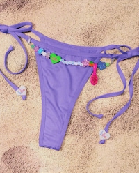 Body-Positive Charm Bikinis Image 3