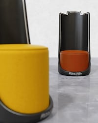Battery Icon-Inspired Chair Designs Image 3