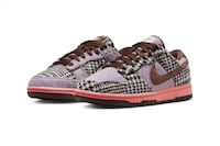 Luxurious Textural Joint Sneakers Image 3