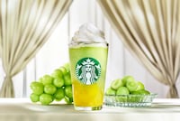 Grape-Flavored Cafe Drinks Image 3