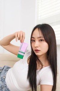 Next-Gen Plant-Powered Skincare Image 6