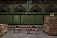 Curvaceous Sculptural Benches Image 1