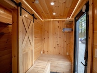 Compact Mobile Sauna Homes Image 3