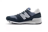 Retro Casual Lifestyle Sneakers Image 2