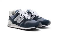 Retro Casual Lifestyle Sneakers Image 3