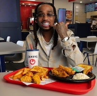 Lemon Pepper-Inspired Chicken Menus Image 2