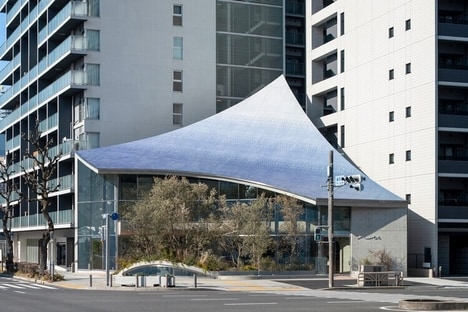 Curved Coffee Shop Designs