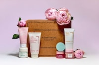 Curated K-Beauty Boxes Image 2