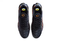 Orange-Tinged Bold Sneakers Image 4