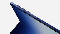 Elegant Multi-Screen Smartphones Image 2