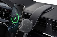 Wireless In-Care Phone Chargers Image 1