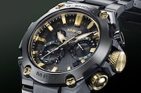 Samurai Armor-Inspired Timepieces Image 2