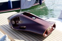 Carbon Fiber Underwater Scooters Image 4