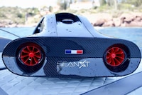 Carbon Fiber Underwater Scooters Image 6