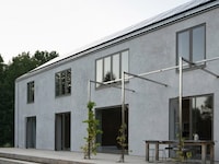 Serene Timeless Minimal Residences Image 3