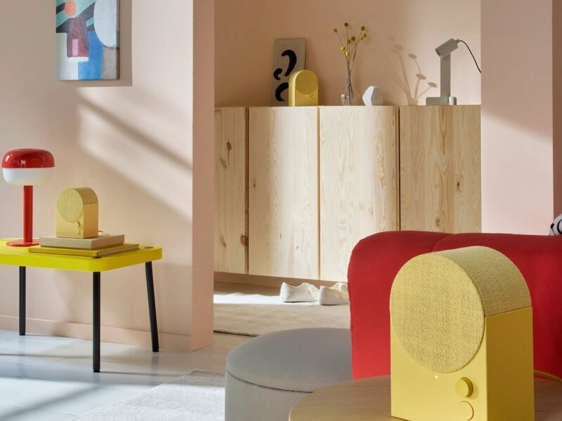 Simplistic Sustainable Bluetooth Speakers Article Thubnail