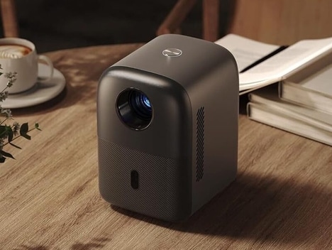 Micro Mobile Multimedia Projectors