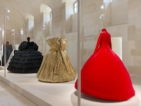 Contemporary Fashion Retrospectives Image 4