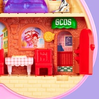 Pocket-Sized Collectible Compacts Image 4