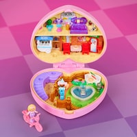 Pocket-Sized Collectible Compacts Image 5