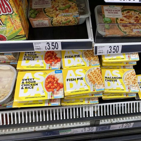 Low-Cost Grocer Meal Kits