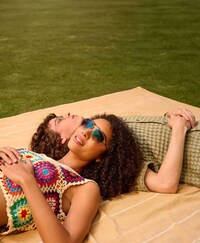 Modernized Vintage Summer Frames Image 4