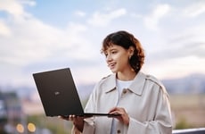 AI-Powered Ultra-Lightweight Laptops