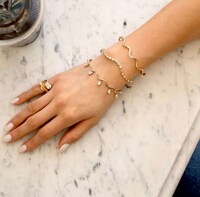 Feminine Tennis Bracelets Image 1