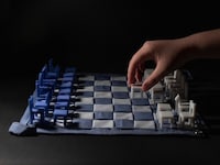 Ceramic Chess Seating Sets Image 2