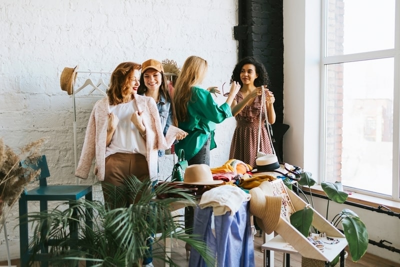 Low-Cost Clothing Swaps Article Thubnail