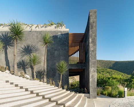 Circular Clubhouse Structures