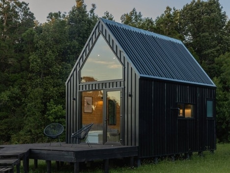 Minimalist Stealthy Luxe Retreats