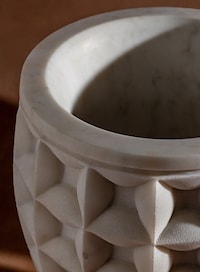 Artful Artisanal Marble Basins Image 2