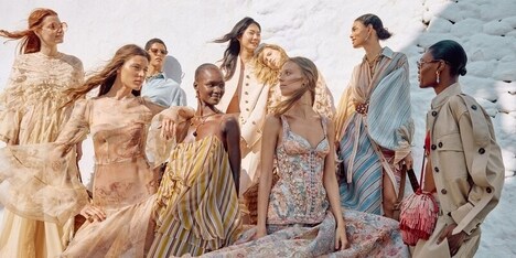 Maritime Romance-Inspired Campaigns
