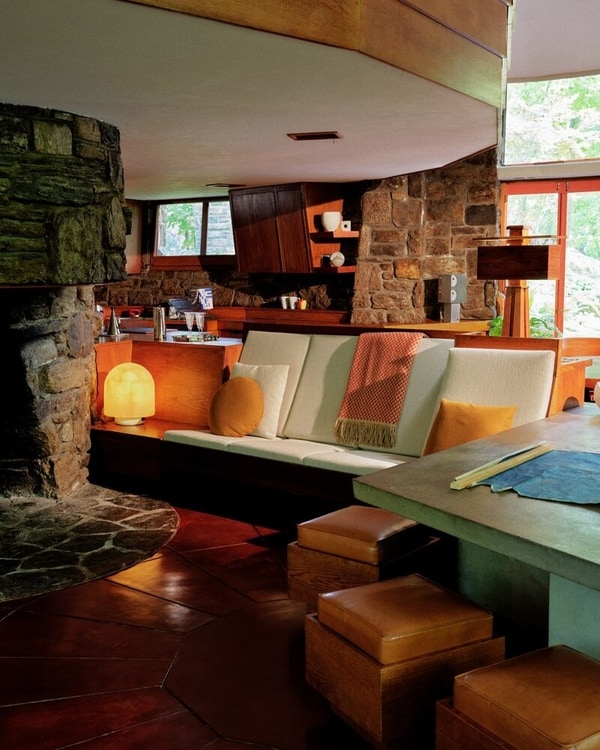 Circular Usonian Residences