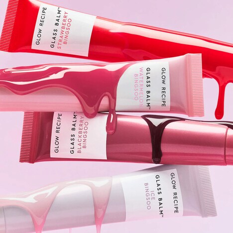 12 Travel-Friendly Beauty Essentials