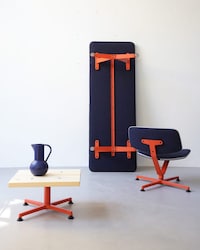 Minimal Flat-Pack Design Image 2