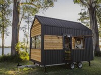 Compact Dual‑Loft Homes