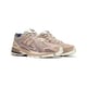 Earthy Gradient Running Shoes Image 2