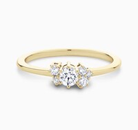 Ultra-Chic Bridal Jewelry Lines Image 3