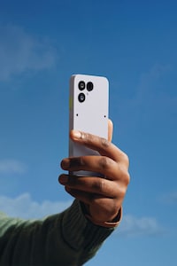 Modular Sustainable Phones