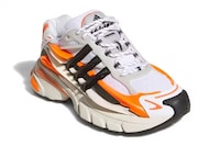 Jellyfish-Inspired Sneakers Image 3
