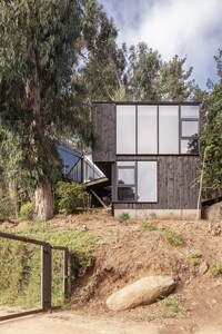 Chilean Hillside Retreats Image 2