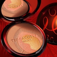 Bird-Inspired Ethereal Cosmetic Collections Image 4