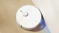 Accessible Anti-Tangle Robot Vacuums Image 2