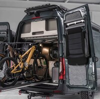 Duplex-Style Camper Vans Image 5