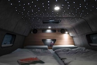 Duplex-Style Camper Vans Image 7